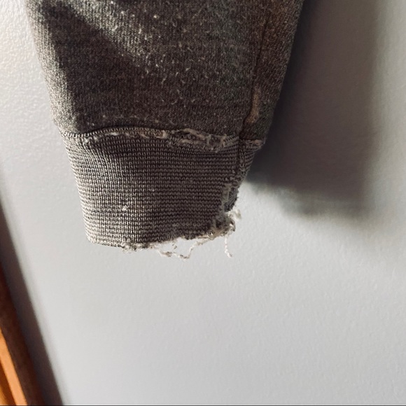 Gray patch zip up sweatshirt - Picture 12 of 13